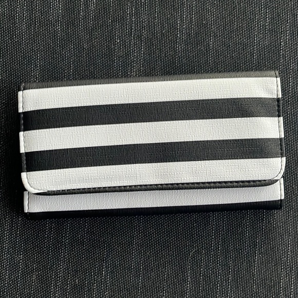 NEW Kut from the Kloth Slim Striped Wallet - Picture 1 of 7